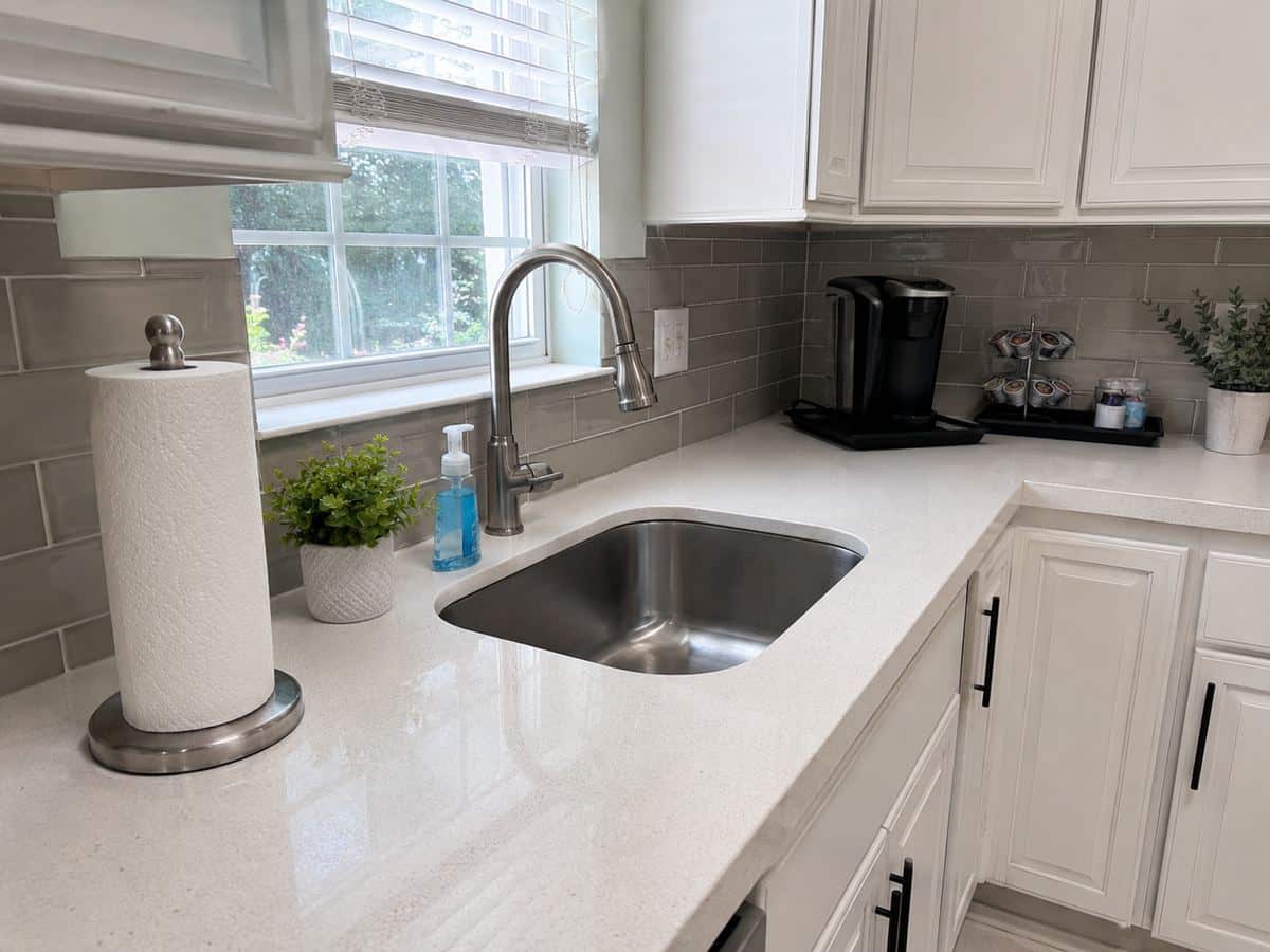 Cleaner Handbook 6 Kitchen paper towel standard
